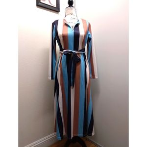 Humelyan long sleeves maxi dress